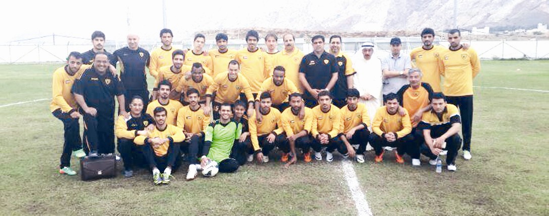 u0644u0642u0637u0629 u062cu0645u0627u0639u064au0629 u0644u0641u0631u064au0642 u0627u0644u0642u0627u062fu0633u064au0629 u0642u0628u0644 u062au062fu0631u064au0628u0627u062a u0623u0645u0633