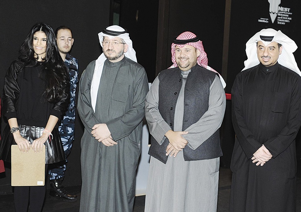 مساعد العنزي وفهد الفهد وعبدالعزيز فخرو ونور بودي