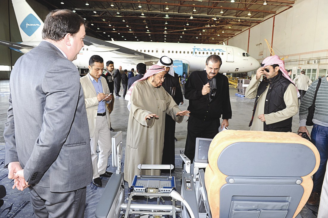 u062du0645u0627u062fu0629 u064au0634u0631u062d u0644u0644u0635u062du0627u0641u064au064au0646 u0639u0631u0648u0636 u0627u0644u0634u0631u0643u0627u062a u0627u0644u0639u0627u0644u0645u064au0629 (u062au0635u0648u064au0631 u0632u0643u0631u064au0627 u0639u0637u064au0629)