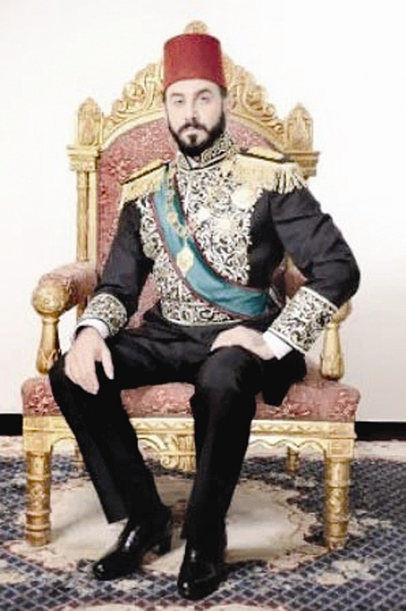 قصي خولي يؤدي دور الخديوي