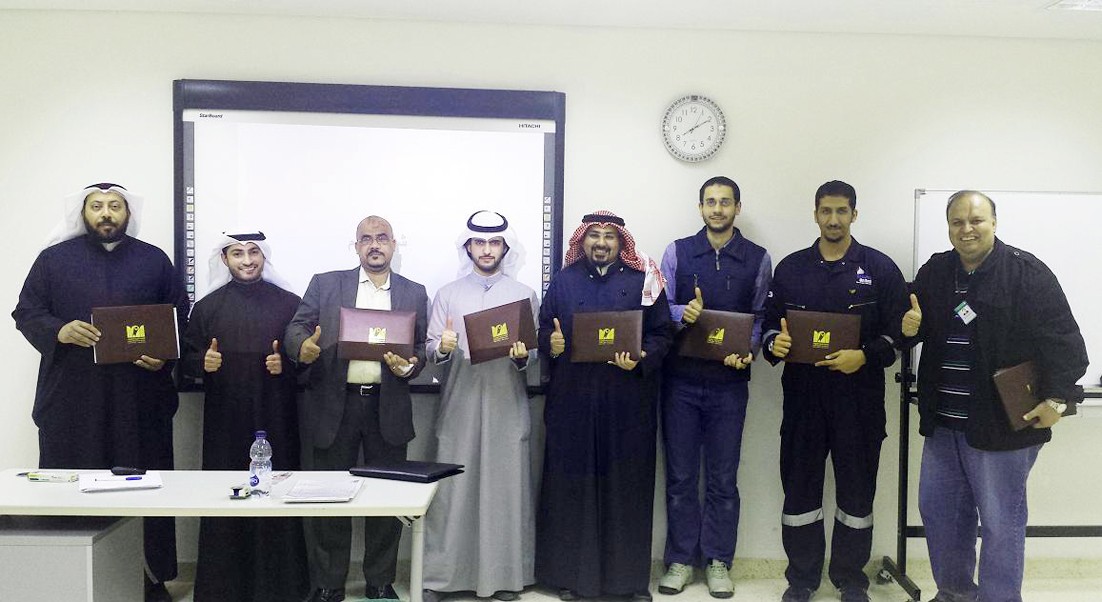 u0637u0644u0628u0629 u0625u062du062fu0649 u0627u0644u062fu0648u0631u0627u062a u0627u0644u0645u0647u0646u064au0629