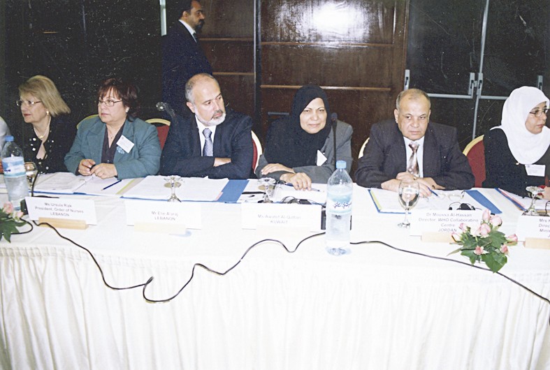 في احدى الندوات