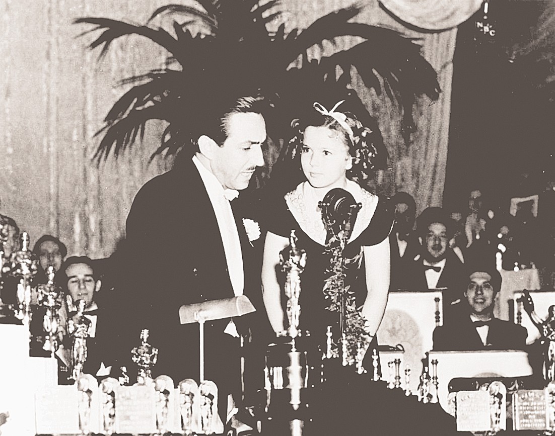 مع والت ديزني في العام 1939