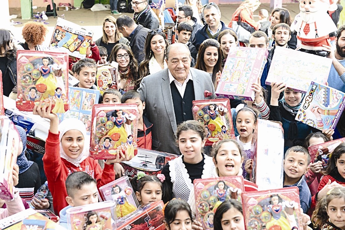 البسمة والفرحة على وجوه الأطفال