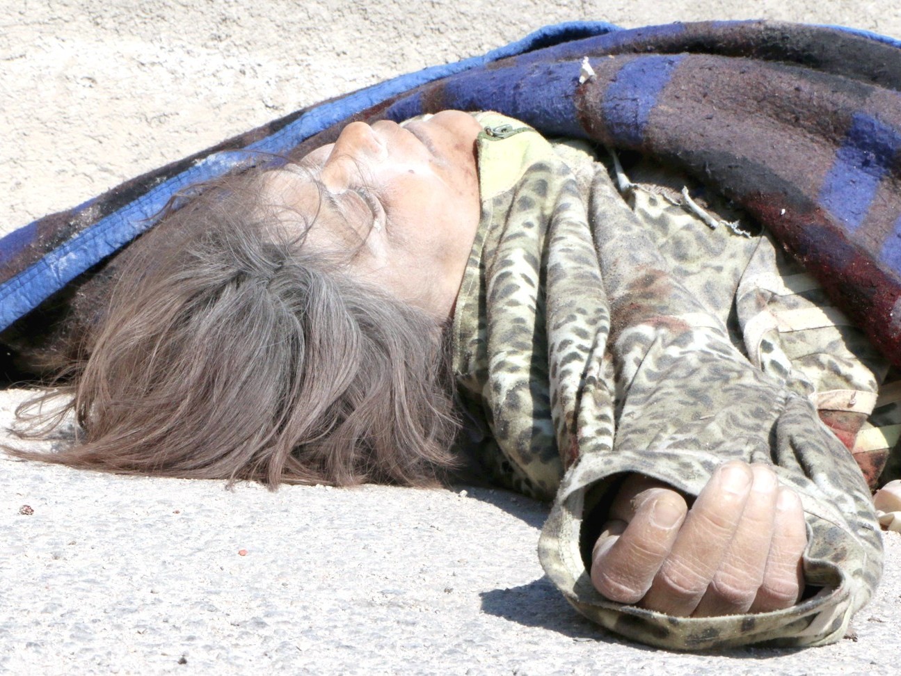 u062cu062bu0629 u0645u0644u0642u0627u0629 u0639u0644u0649 u0627u0644u0637u0631u064au0642 u0641u064a u062du064a u0647u0646u0627u0646u0648 u0641u064a u062du0644u0628 u0628u0639u062f u063au0627u0631u0629 u0644u0642u0648u0627u062a u0627u0644u0646u0638u0627u0645 (u0623 u0641 u0628)