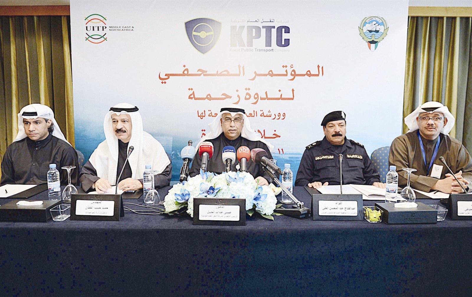 المتحدثون في المؤتمر الصحافي (تصوير أسعد عبدالله)