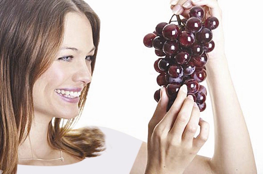 للأفوكادو والعنب فوائد كبيرة للبشرة والصحة