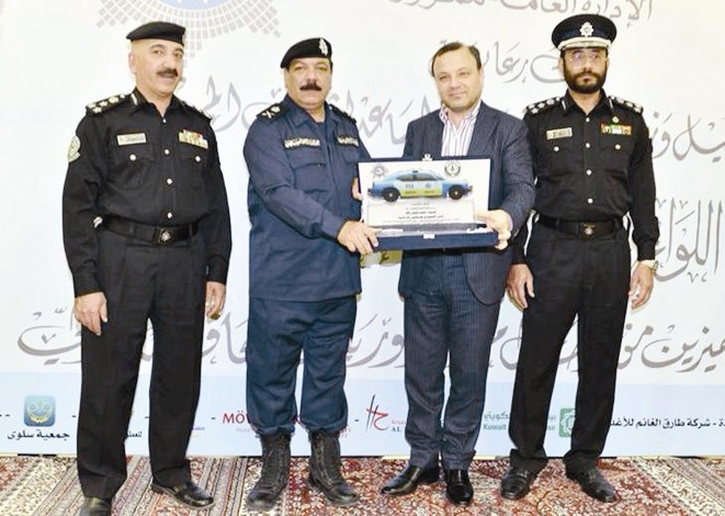 u0627u0644u0644u0648u0627u0621 u0627u0644u0639u0644u064a u064au0633u0644u0645 u0646u0635u0631u0627u0644u0644u0647 u0627u0644u062fu0631u0639 u0627u0644u062au0643u0631u064au0645u064au0629