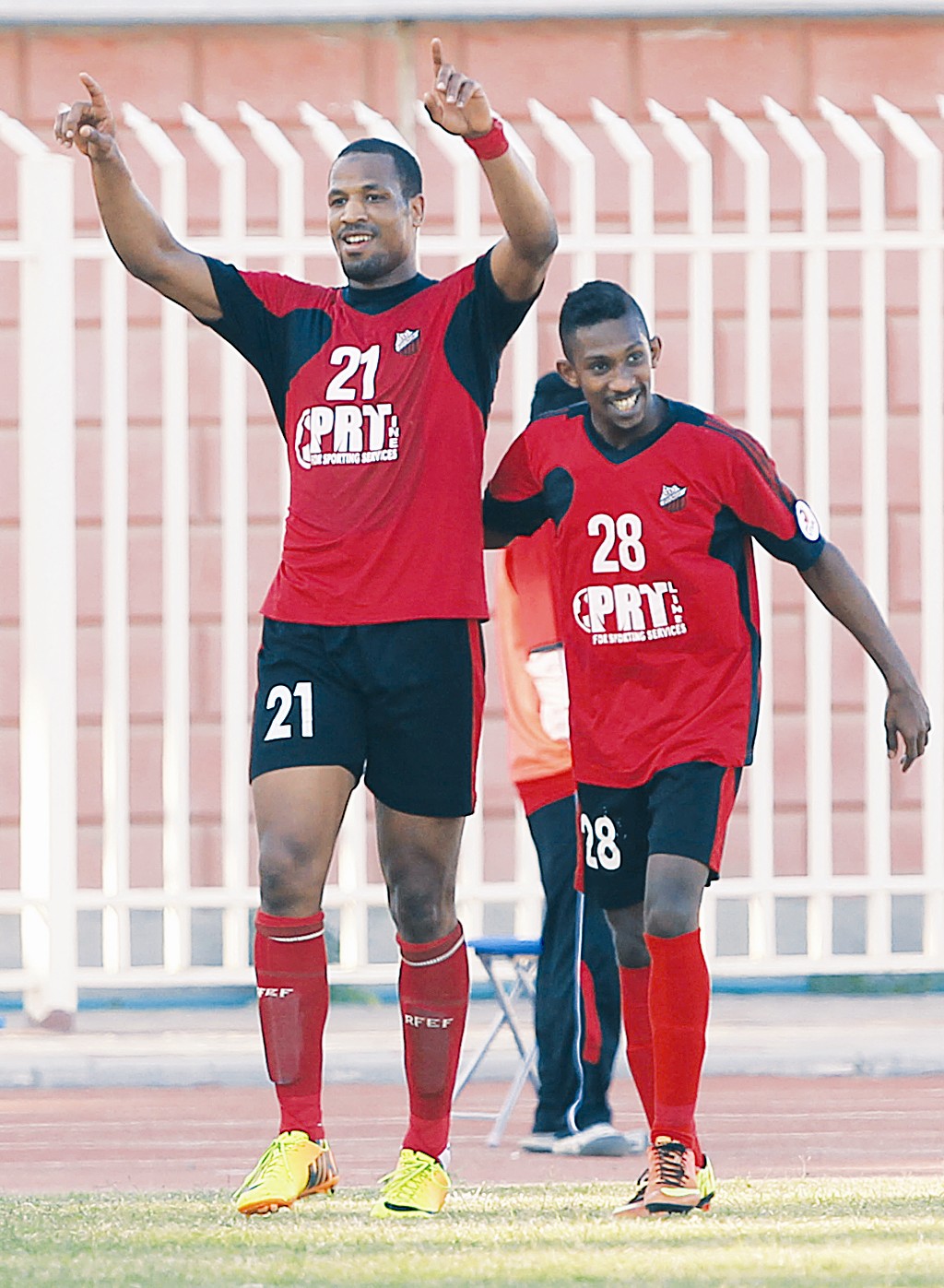 u0627u0644u0645u063au0631u0628u064a u0645u0635u0637u0641u0649 u0627u0644u0639u0644u0627u0648u064a u064au062du062au0641u0644 u0628u062au0633u062cu064au0644 u0647u062fu0641u0647 (u0627u0644u0623u0632u0631u0642 u062fu0648u062a u0643u0648u0645)