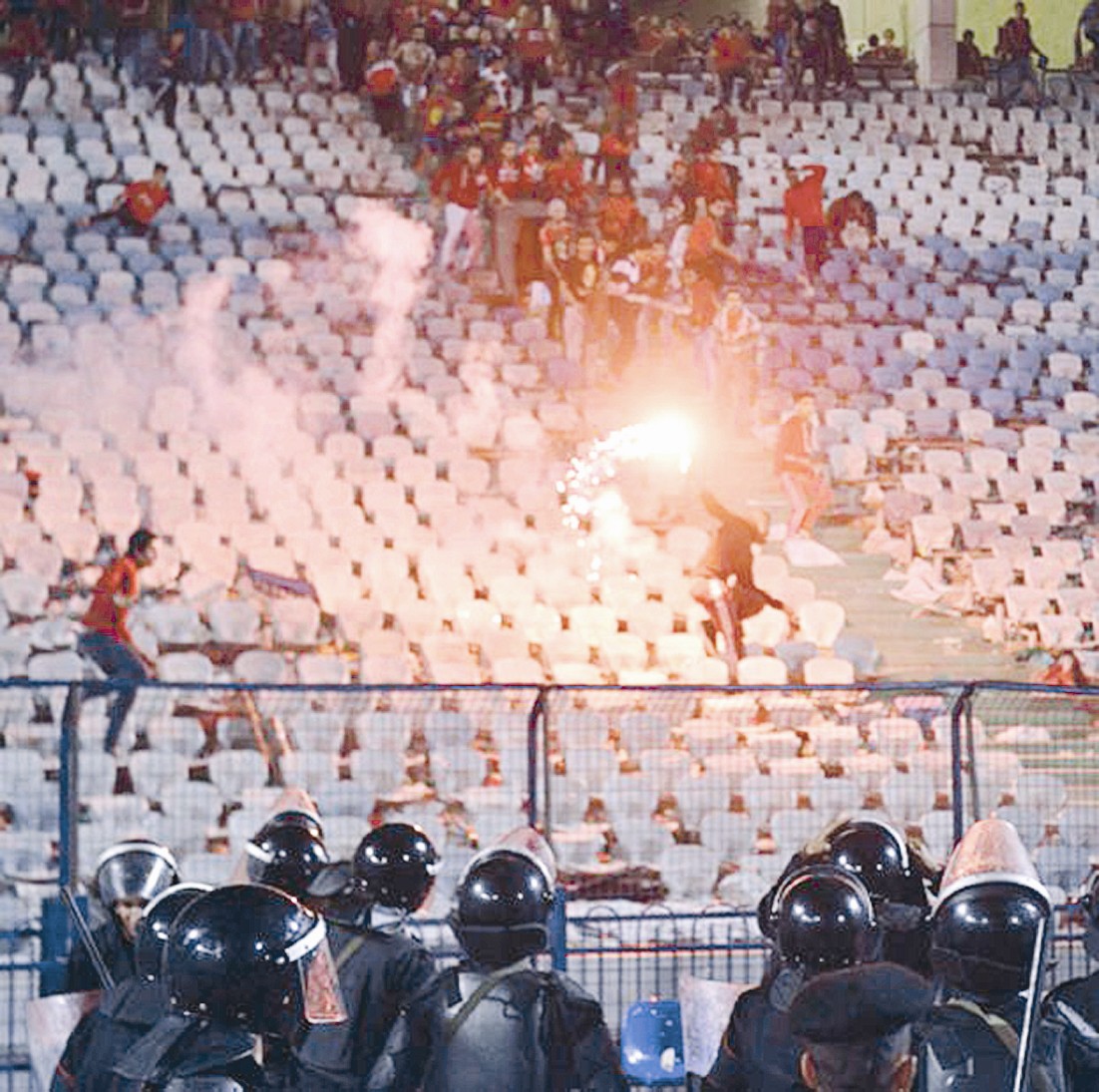 u0634u063au0628 u062cu0645u0627u0647u064au0631 u0627u0644u0623u0647u0644u064a u0639u0642u0628 u00abu0627u0644u0633u0648u0628u0631u00bb