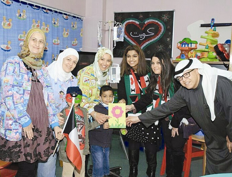 u0641u0631u064au0642 u00abu0643u0627u0645u0643u0648u00bb u0645u0639 u0627u0644u0623u0637u0641u0627u0644