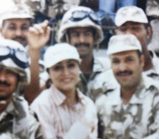 زهرة الخرجي مع قوات «درع الجزيرة»