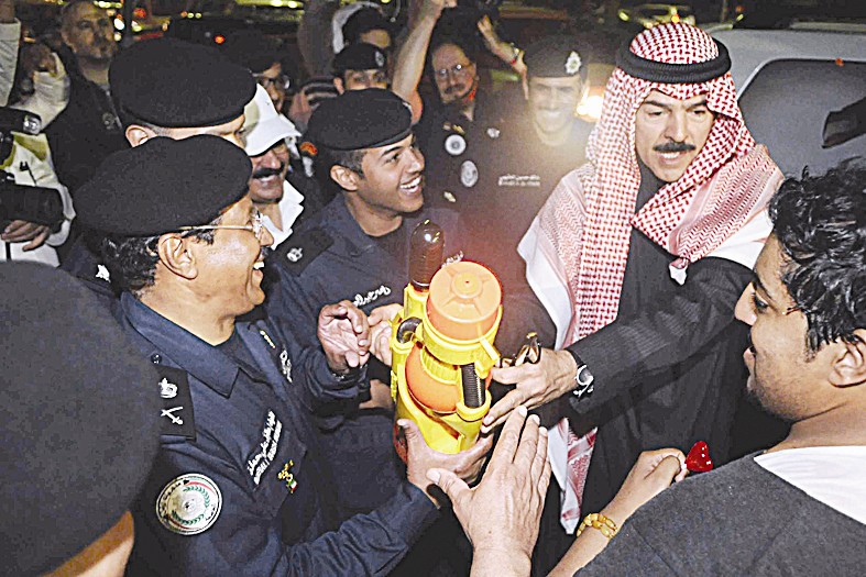 مصادرة «رشاش ماي» من احد الشباب بعد التهاني