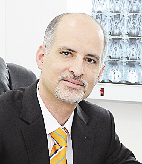 طارق اشكناني