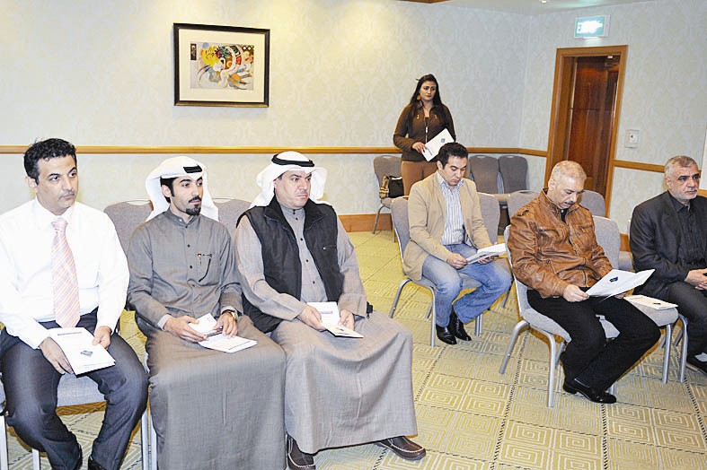 جانب من الحضور (تصوير طارق عزالدين)