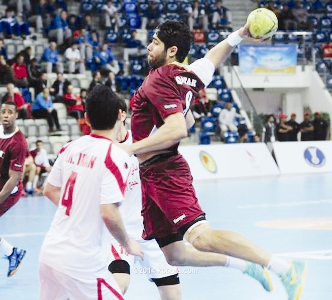 هجمة قطرية أمام مرمى إيران