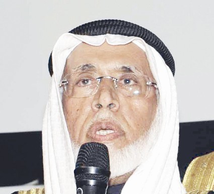 الحماد خلال إلقاء كلمته