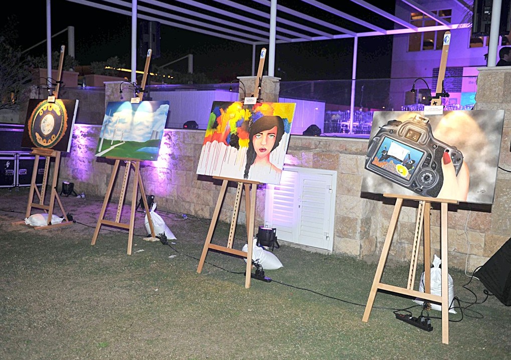 جانب من المعروضات