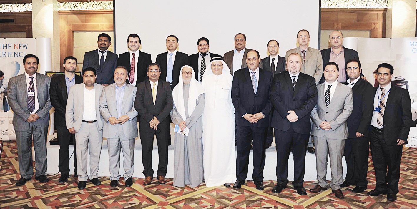 u0645u0633u0624u0648u0644u0648 u00abu0633u0627u0645u0633u0648u0646u063au00bb u0648u00abu0627u0644u064au0648u0633u0641u064au00bb u062eu0644u0627u0644 u0627u0644u062du0641u0644 (u062au0635u0648u064au0631 u0637u0627u0631u0642 u0639u0632 u0627u0644u062fu064au0646)