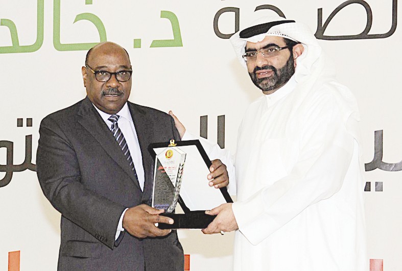 البارون يكرم الخشتي