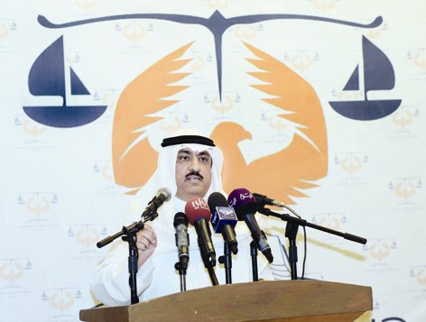 البراك متحدثاً في المؤتمر الصحافي (تصوير زكريا عطية)