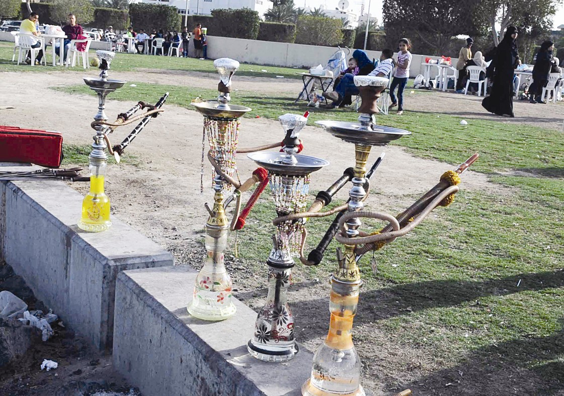 «الشيشة» لزوم القعدة بعد الشواء