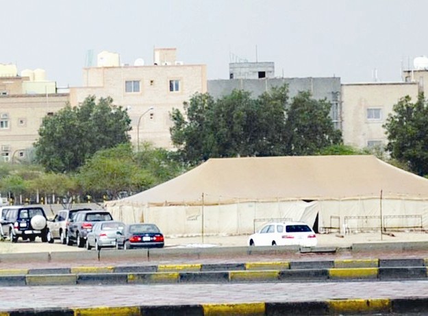 خيمة العزاء في «صناعية الجهراء»