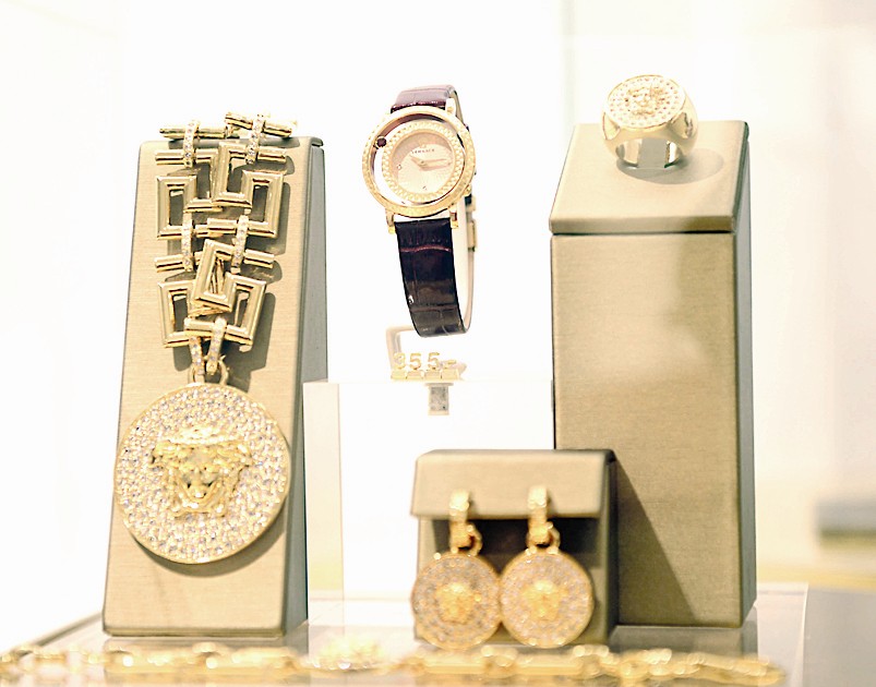 إكسسوارات لصاحبات الذوق الرفيع