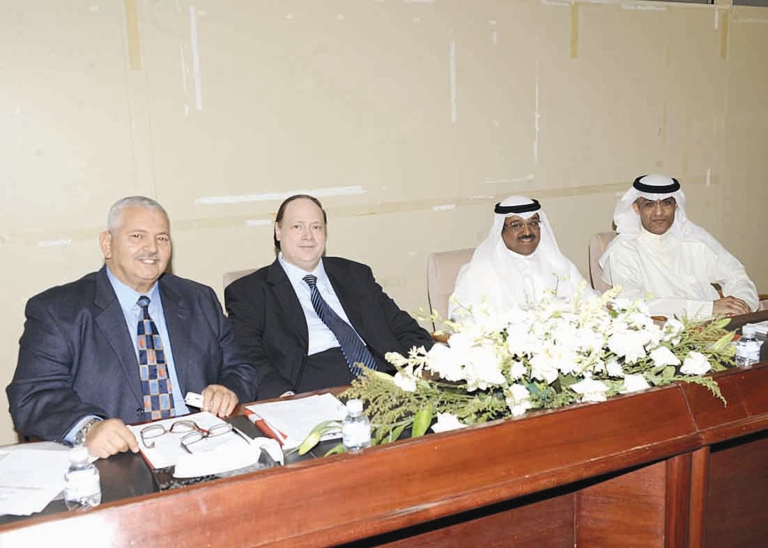 u0627u0644u0634u0631u0647u0627u0646 u0645u062au0631u0626u0633u0627 u0627u0644u062cu0645u0639u064au0629 u0627u0644u0639u0645u0648u0645u064au0629 (u062au0635u0648u064au0631 u062cu0644u0627u0644 u0645u0639u0648u0636)