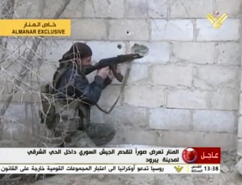 u0635u0648u0631u0629 u0639u0646 u0642u0646u0627u0629 u00abu0627u0644u0645u0646u0627u0631u00bb u0627u0644u062au0627u0628u0639u0629 u0644u0640 u00abu062du0632u0628 u0627u0644u0644u0647u00bb u0644u0645u0642u0627u062au0644 u0645u0648u0627u0644u064d u0644u0644u0646u0638u0627u0645 u064au062au062eu0630 u0648u0636u0639u064au0629 u0642u062au0627u0644u064au0629 u0641u064a u064au0628u0631u0648u062f (u0623 u0641 u0628)