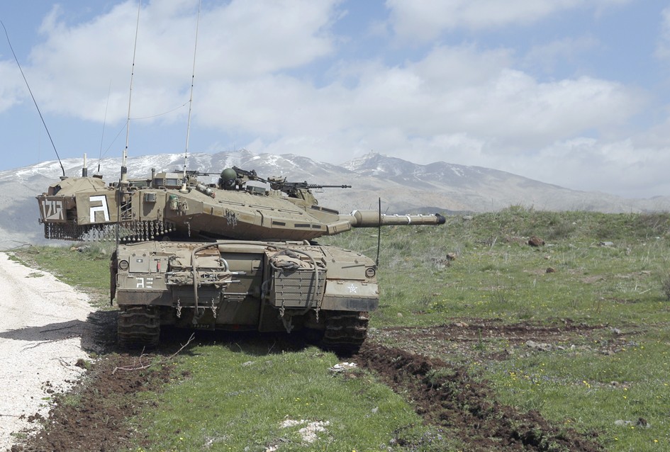 u062fu0628u0627u0628u0629 u0625u0633u0631u0627u0626u064au0644u064au0629 u0642u0631u0628 u0628u0644u062fu0629 u0645u062cu062fu0644 u0634u0645u0633 u0641u064a u0627u0644u062cu0648u0644u0627u0646 (u0623 u0641 u0628)