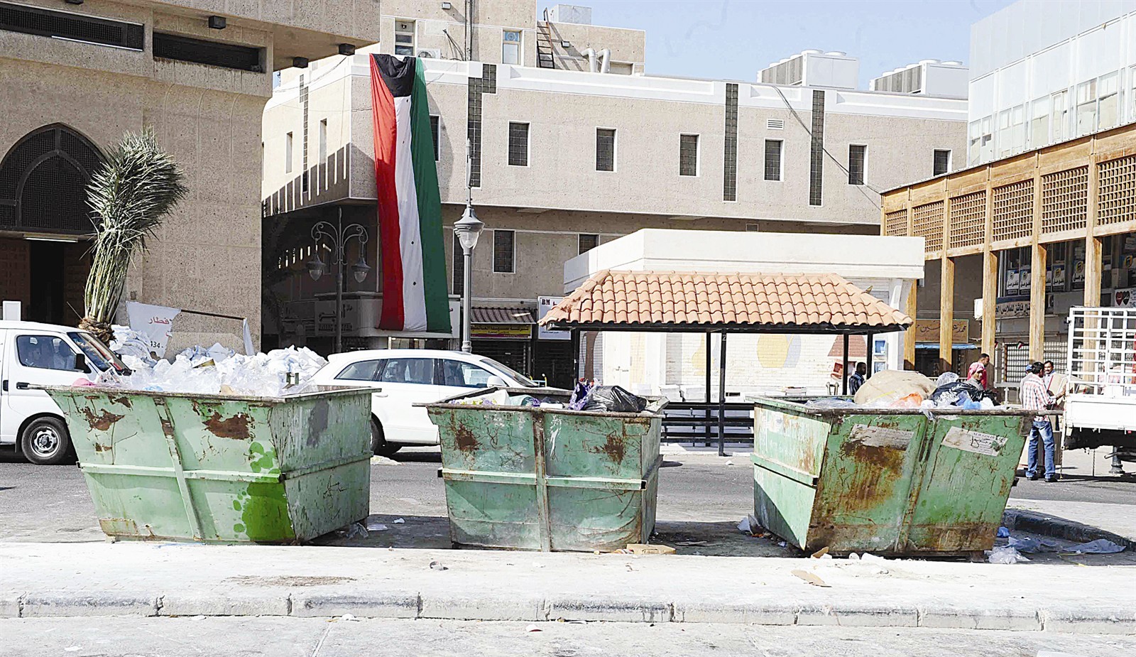 u0645u0646u0638u0631 u062fu0627u0626u0645 u0641u064a u0627u0644u0645u0628u0627u0631u0643u064au0629 (u062au0635u0648u064au0631 u0637u0627u0631u0642 u0639u0632 u0627u0644u062fu064au0646)