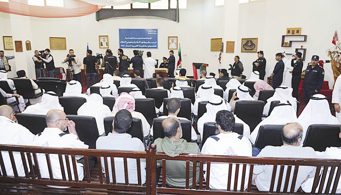 أهالي المفرج عنهم (تصوير زكريا عطية)