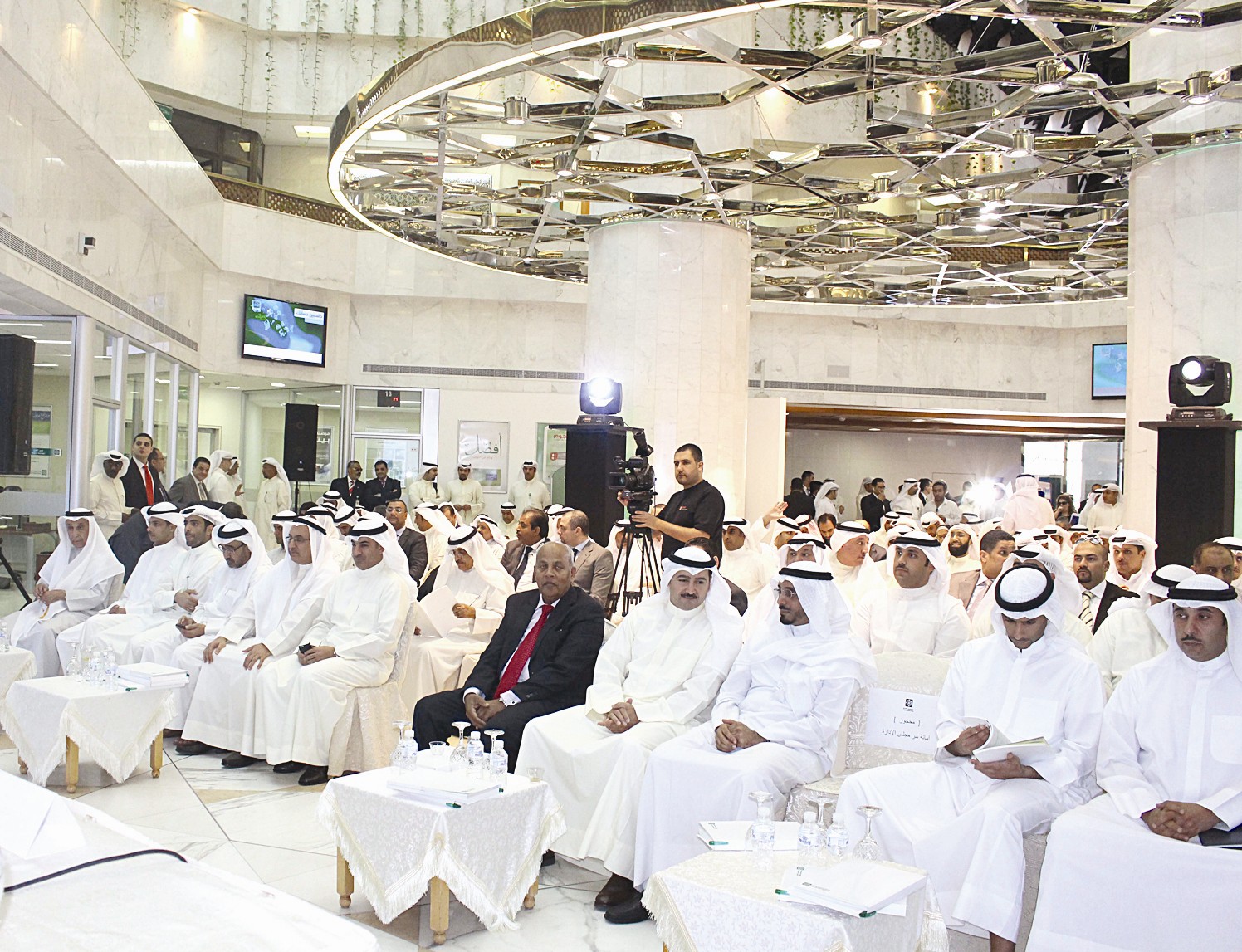 u0627u0644u0645u0631u0632u0648u0642 u0645u062au0642u062fu0645u0627u064b u0627u0644u062du0636u0648u0631