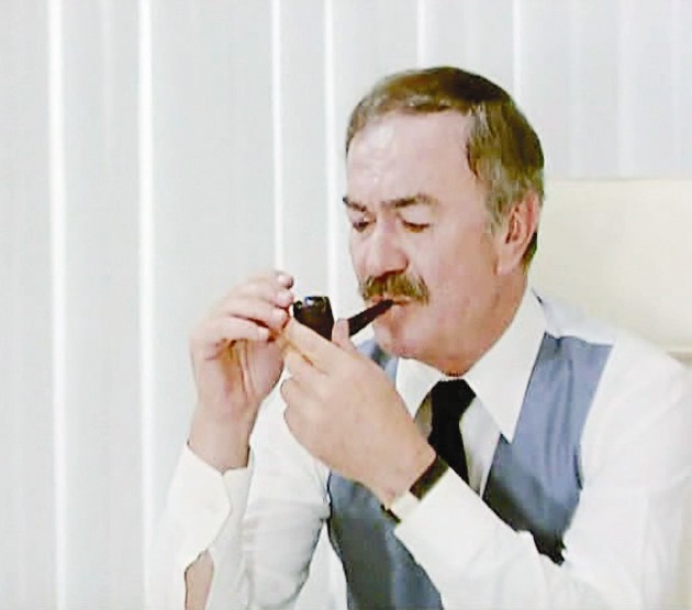 اشتهر بلقب «البرنس»