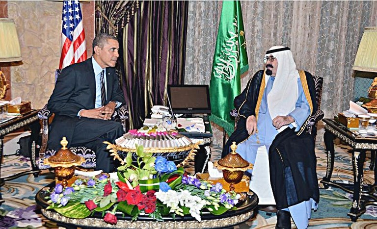 u062eu0627u062fu0645 u0627u0644u062du0631u0645u064au0646 u0645u0633u062au0642u0628u0644u0627 u0623u0648u0628u0627u0645u0627 u0641u064a u0631u0648u0636u0629 u062eu0631u064au0645 u0627u0645u0633 (u0648u0627u0633)