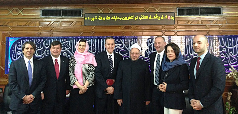 u0639u0644u0627u0645 u0645u0633u062au0642u0628u0644u0627u064b u0648u0641u062f u00abu0645u0639u0647u062f u0634u0631u0642 u063au0631u0628 u0644u0644u062fu0631u0627u0633u0627u062a u0627u0644u0627u0633u062au0631u0627u062au064au062cu064au0629u00bb  (u062eu0627u0635 - u00abu0627u0644u0631u0627u064au00bb)