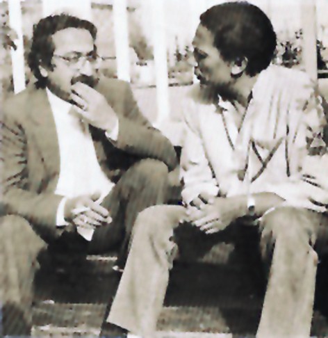 إلى جانب عادل إمام