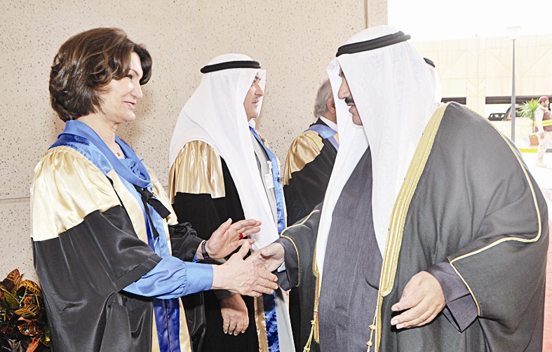 ناصر المحمد حاضرا