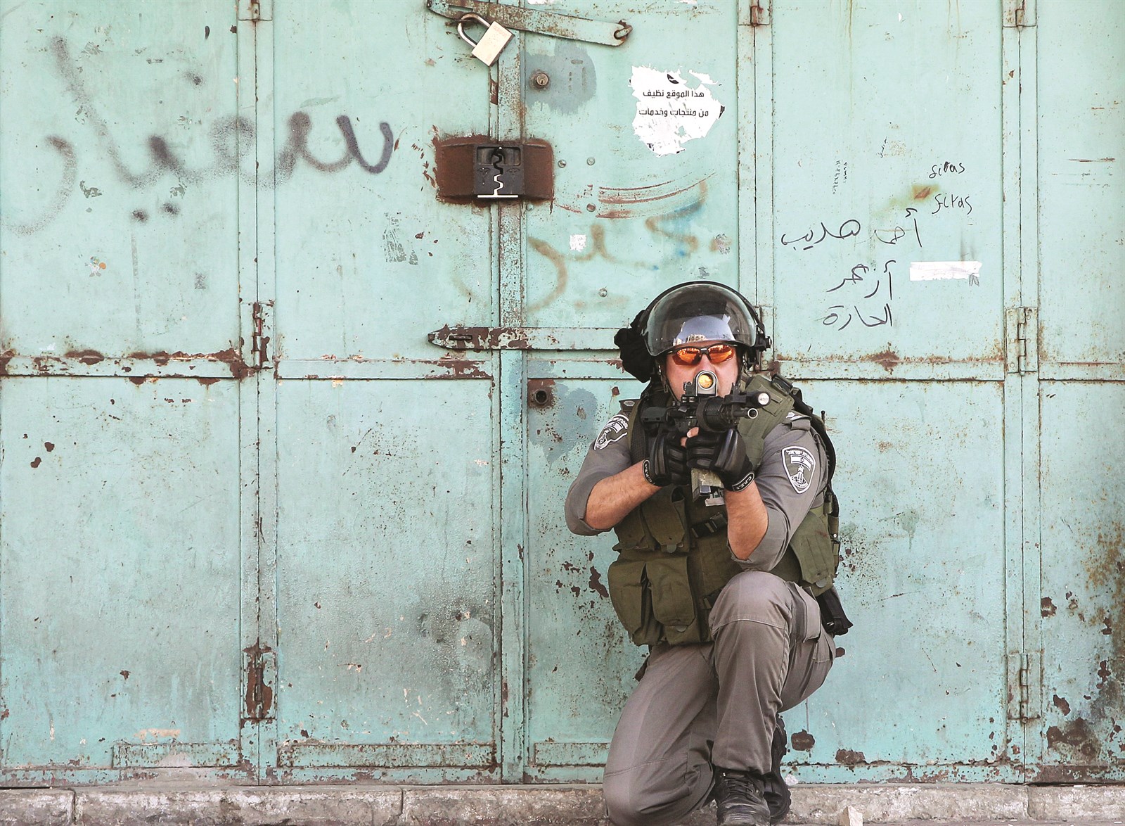 u062cu0646u062fu064a u0625u0633u0631u0627u0626u064au0644u064a u062eu0644u0627u0644 u0645u0648u0627u062cu0647u0627u062a u0645u0639 u0641u0644u0633u0637u064au0646u064au064au0646 u0641u064a u0627u0644u062eu0644u064au0644 (u0627 u0641 u0628)