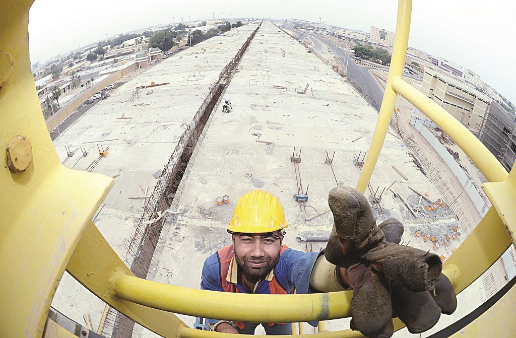 أعمال بلا توقف