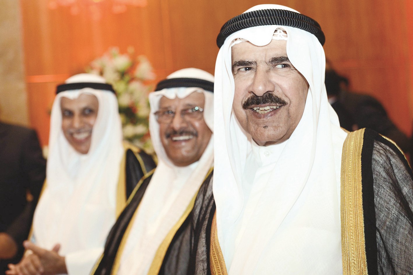 مساعد وفيصل ومبارك الساير