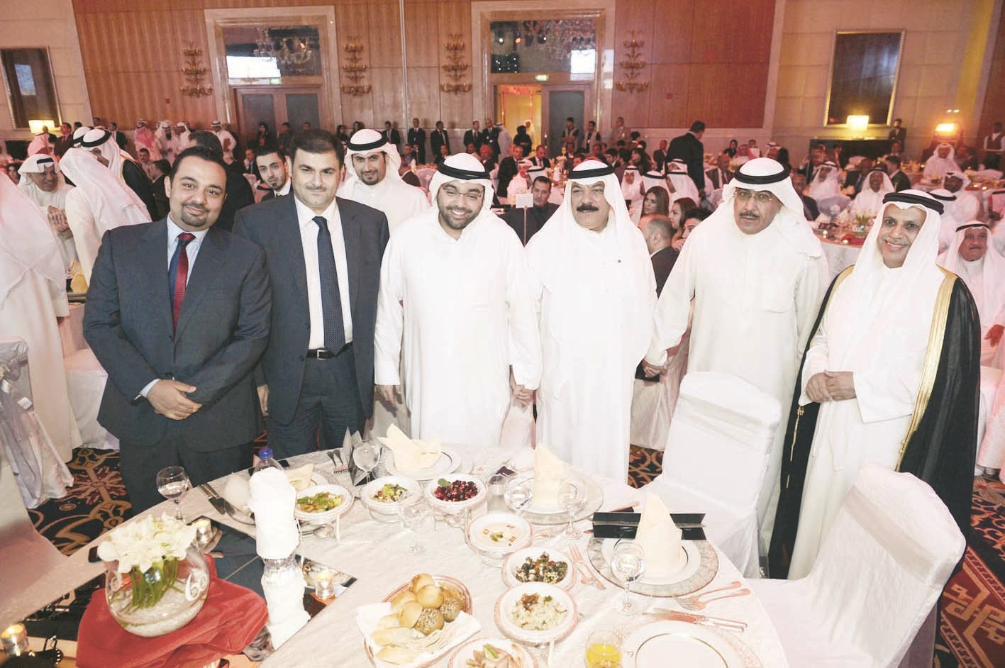  مبارك الساير وعدنان الراشد واللواء عبدالفتاح العلي ويوسف المرزوق وفريد سلوم والزميل زياد مجذوب