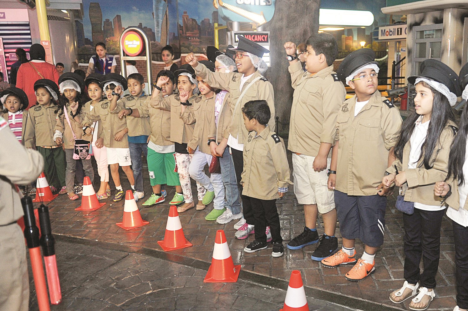 أطفال اللجنة الاجتماعية لرئيس مجلس الأمة في «كيدزانيا»  (تصوير جاسم البارون)
