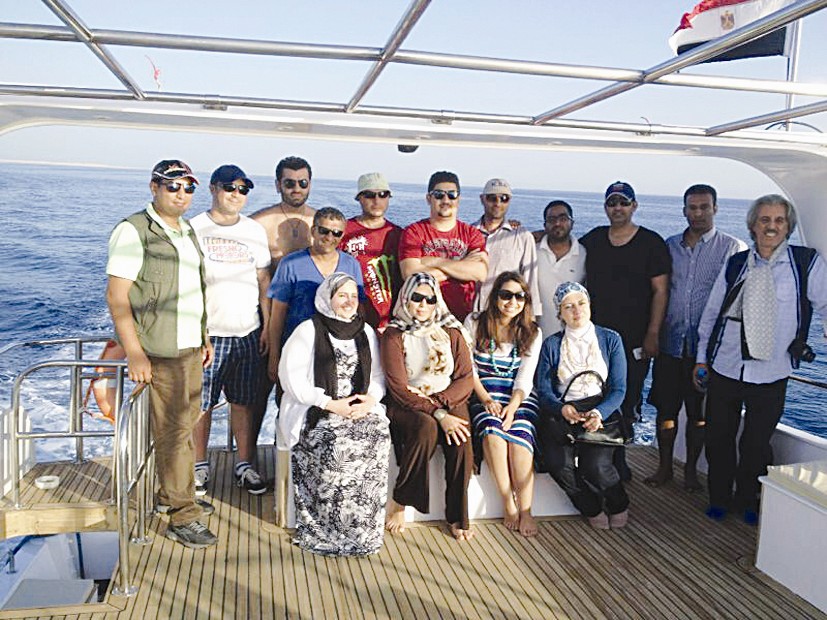 صورة جماعية للوفد الاعلامي الخليجي