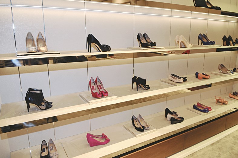 تشكيلة من الأحذية لصيف 2014