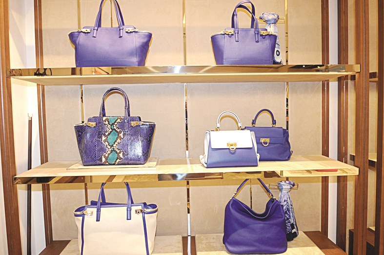 u062du0642u0627u0626u0628 u0645u0645u064au0632u0629 u0645u0646 u00abu0633u0644u0641u0627u062au0648u0631u064au00bb