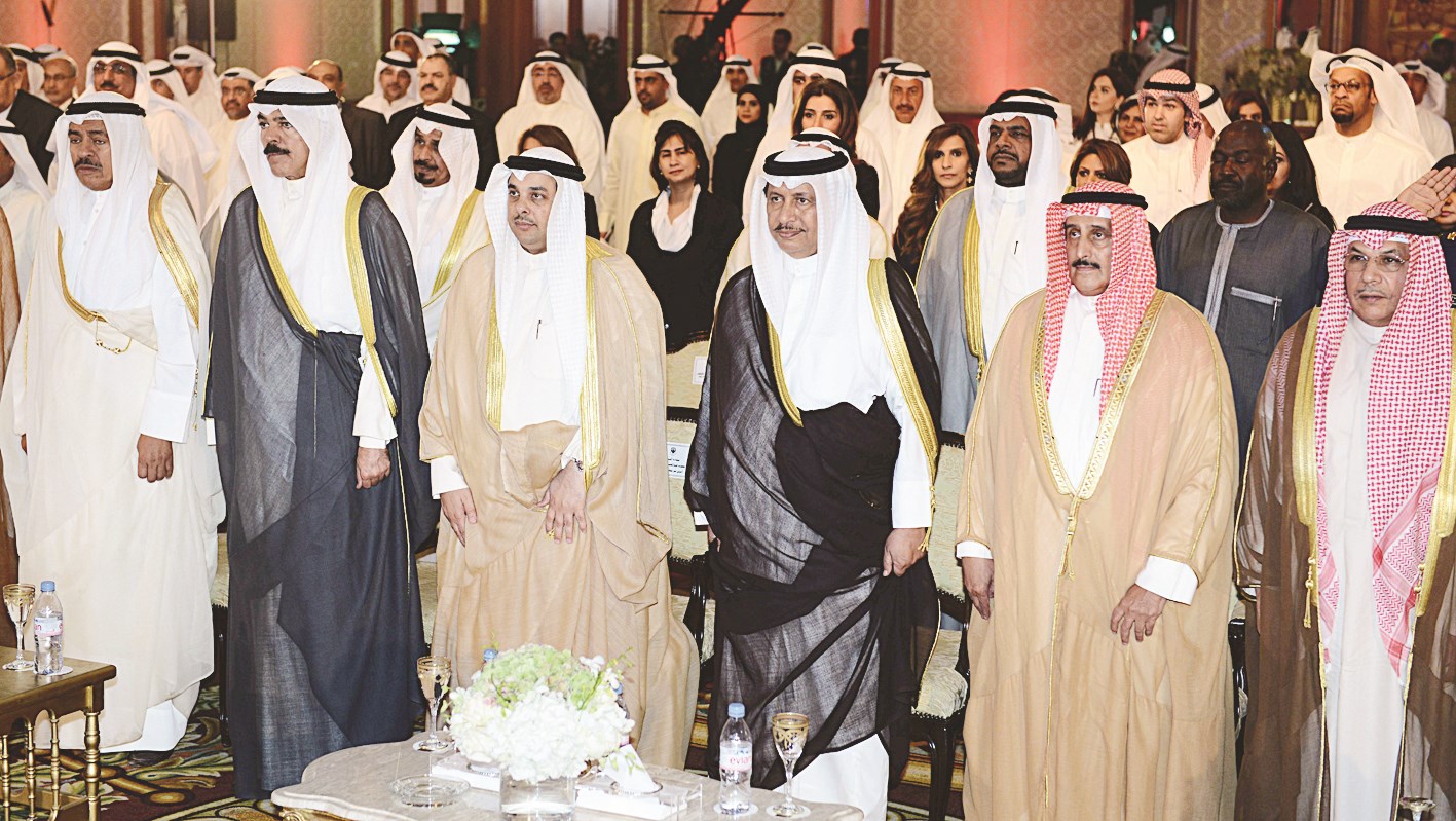 u0627u0644u0645u0628u0627u0631u0643 u0645u062au0648u0633u0637u0627 u0643u0628u0627u0631 u0627u0644u062du0636u0648u0631 u0641u064a u0628u062fu0621 u0627u0644u0627u062du062au0641u0627u0644