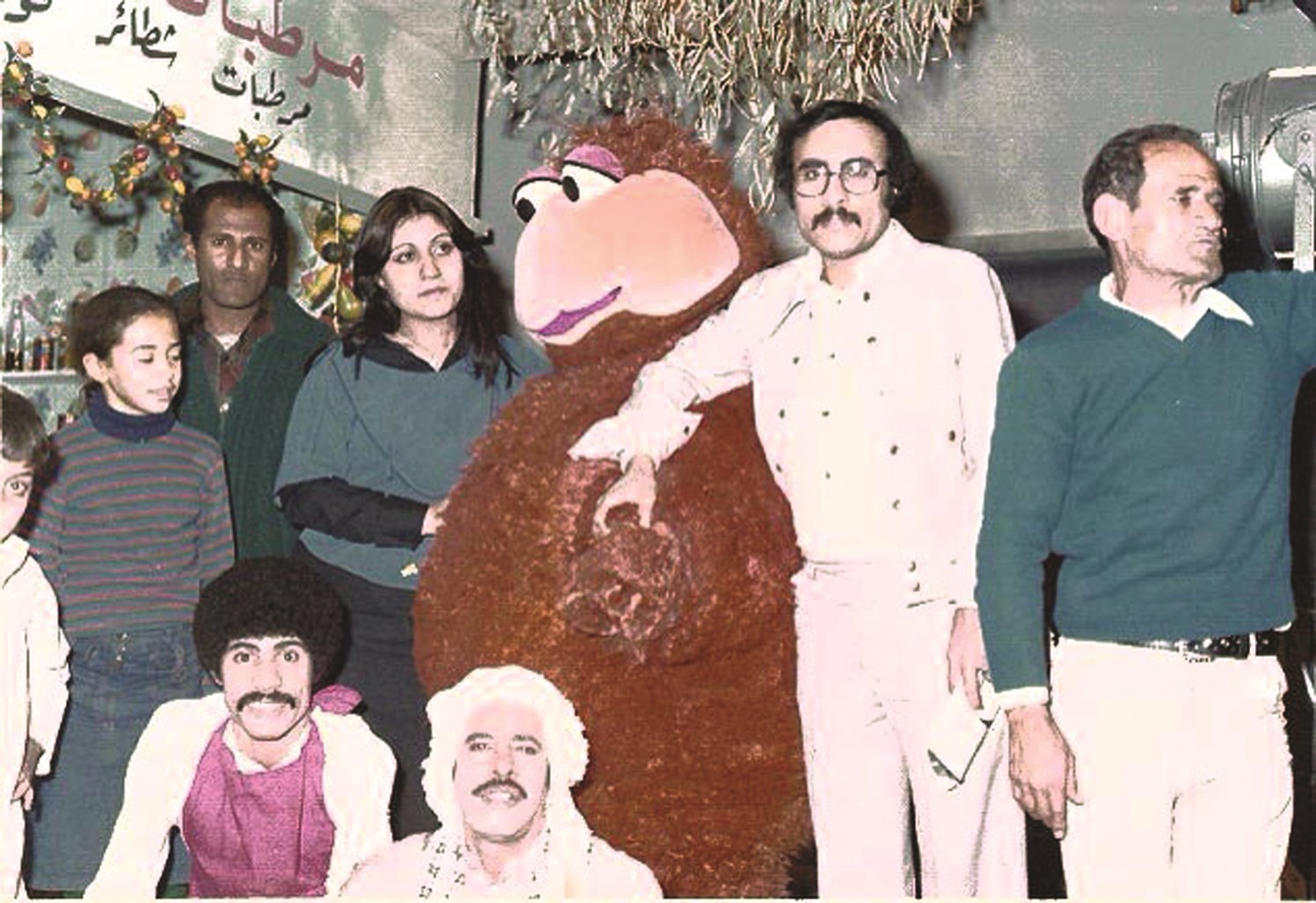 مساعد في الجزء الأول من «افتح يا سمسم»