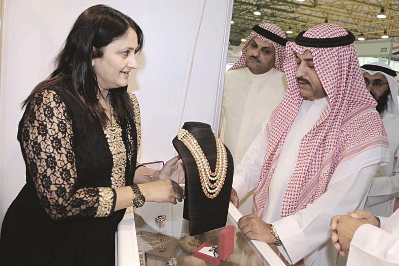 المجوهرات الهندية حاضرة بقوة